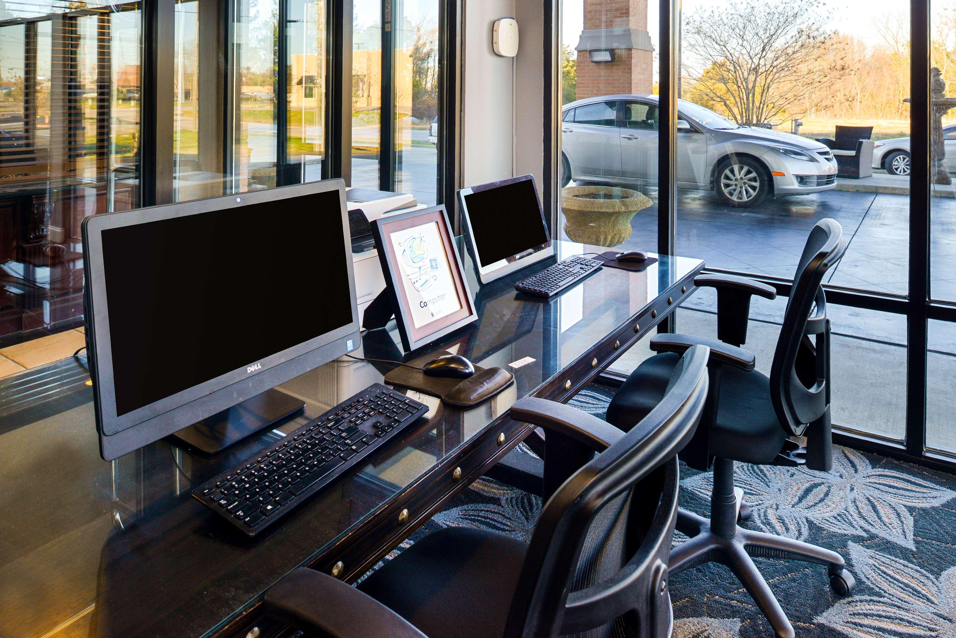 Best Western Plus Two Rivers Hotel & Suites Demopolis Bagian luar foto