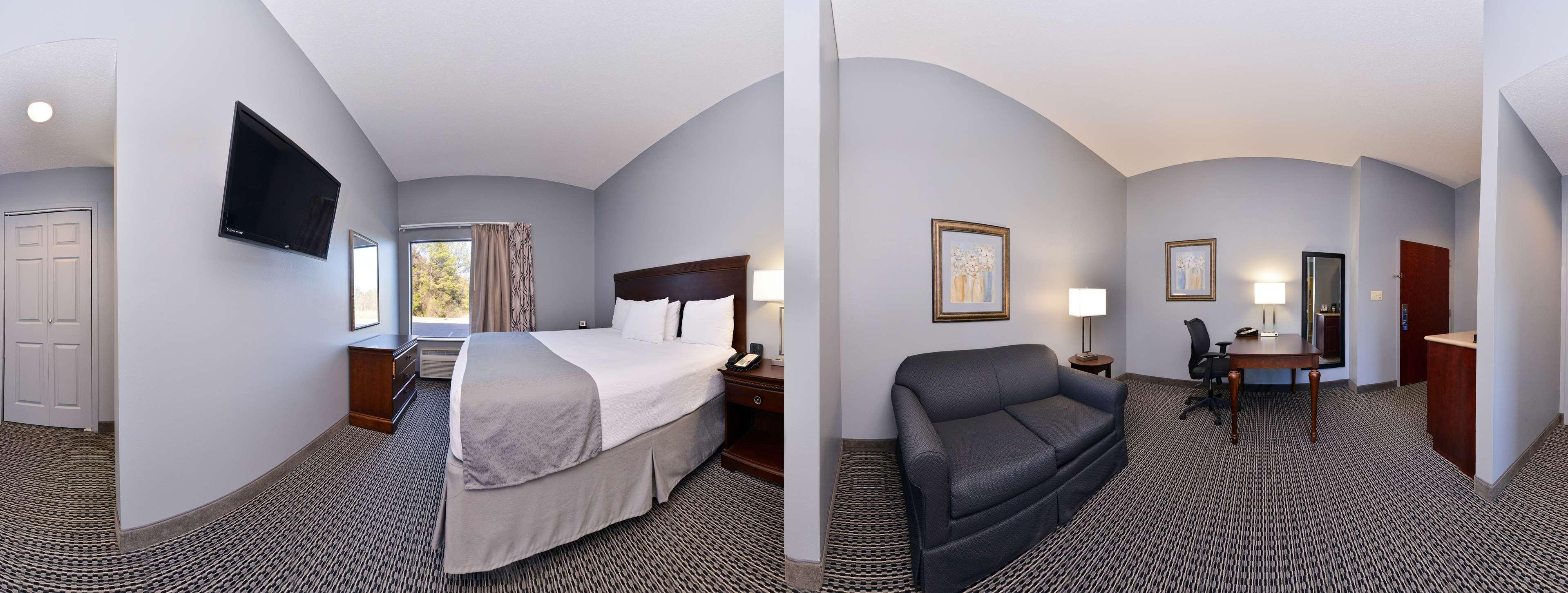 Best Western Plus Two Rivers Hotel & Suites Demopolis Bagian luar foto