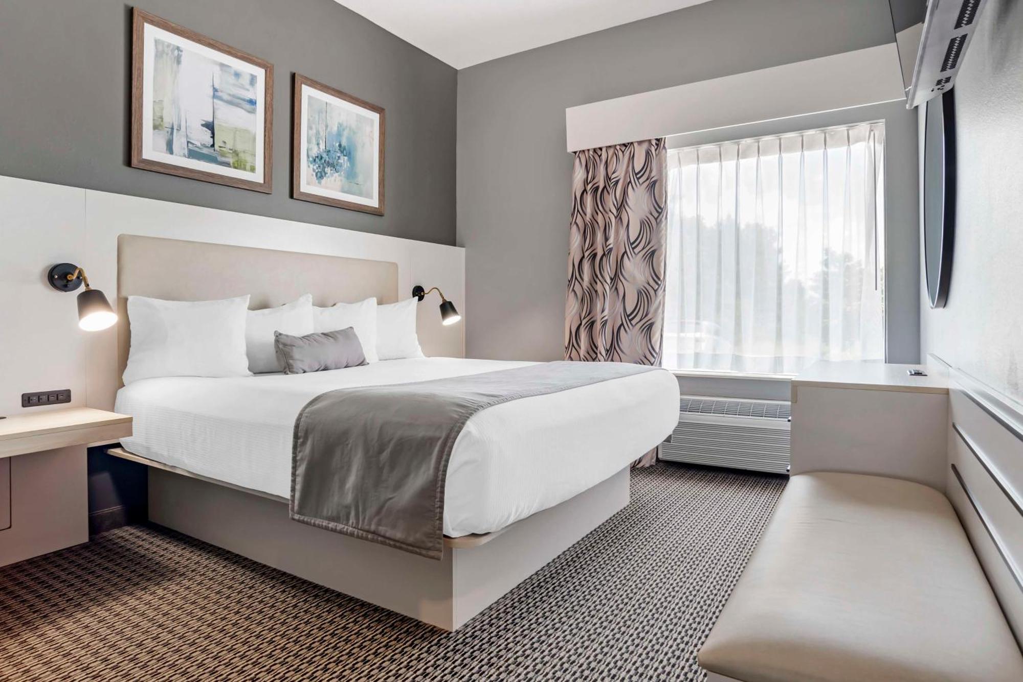 Best Western Plus Two Rivers Hotel & Suites Demopolis Bagian luar foto