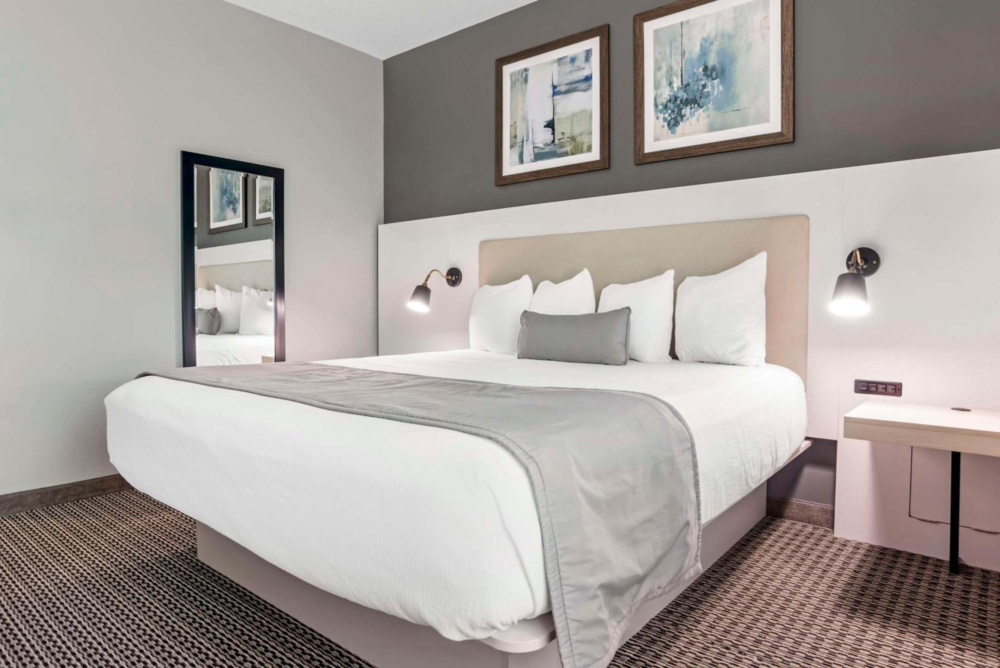 Best Western Plus Two Rivers Hotel & Suites Demopolis Bagian luar foto