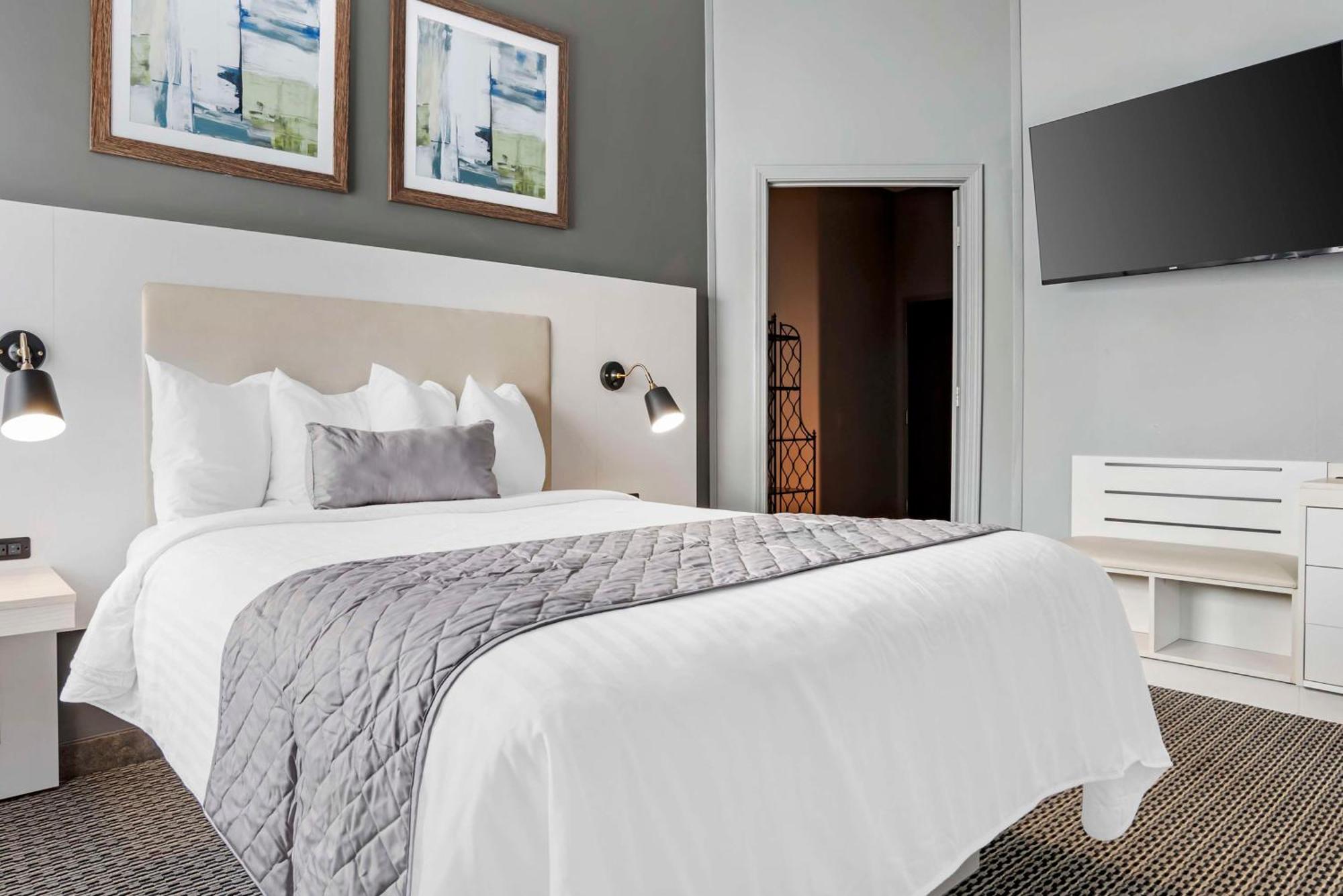 Best Western Plus Two Rivers Hotel & Suites Demopolis Bagian luar foto