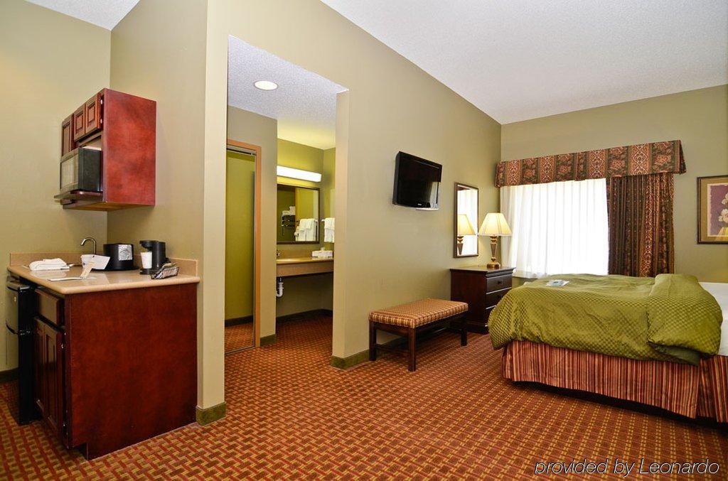 Best Western Plus Two Rivers Hotel & Suites Demopolis Ruang foto